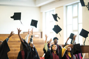 alunos formandos trabalhos obrigatórios unicesumar